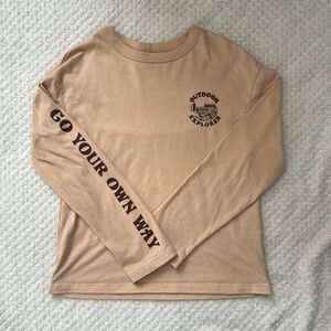 Boys Long Sleeved T-shirt S (6-7)